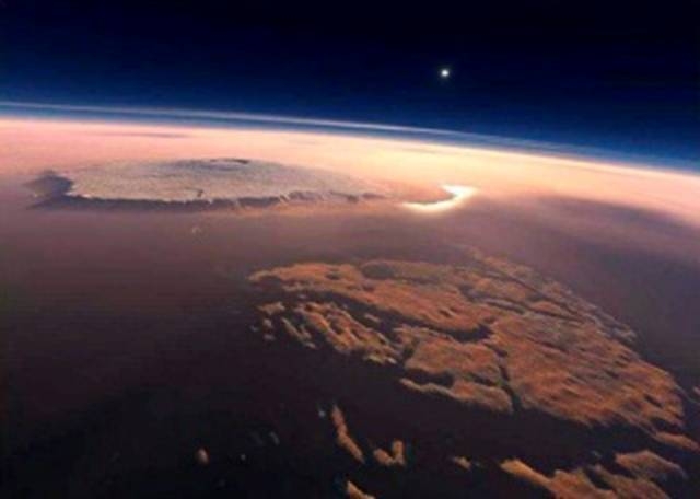 Click for next photo...